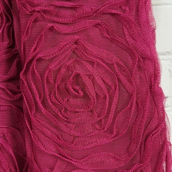 Maurices NWT Burgundy Tulle Rosette 3D Mesh Skirt Medium 8/10 Boho chic Hipster - Picture 4 of 10